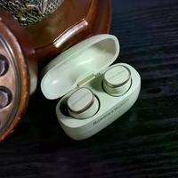 3000元 vs 2000元高端TWS怎么选？Pi8和MTW4音质降噪实测对比