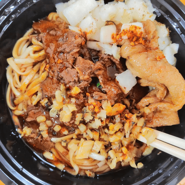 武汉 8 家扎根街巷的老牌美食，本地人从小吃到大，你吃过几种？