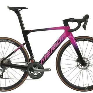 4000元档公路车怎么选？PCR LTD 2和TCR SLR实测对比，新手避坑指南