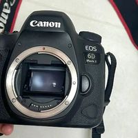 6D2 vs D750：拍娃选触控追焦，抓动态选光学稳焦