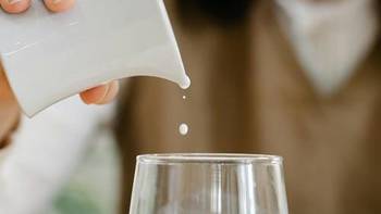 蛋白粉集体涨价百元！原料暴涨+断货潮，健身党如何应对？