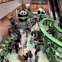 熊猫文创怎么选？别被可爱骗了，看懂授权和材质才不踩坑