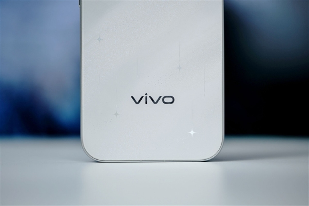 星星海梦幻外观+4K原生实况!vivo S60手机全面评测:一台懂年轻人日常需求的轻旗舰