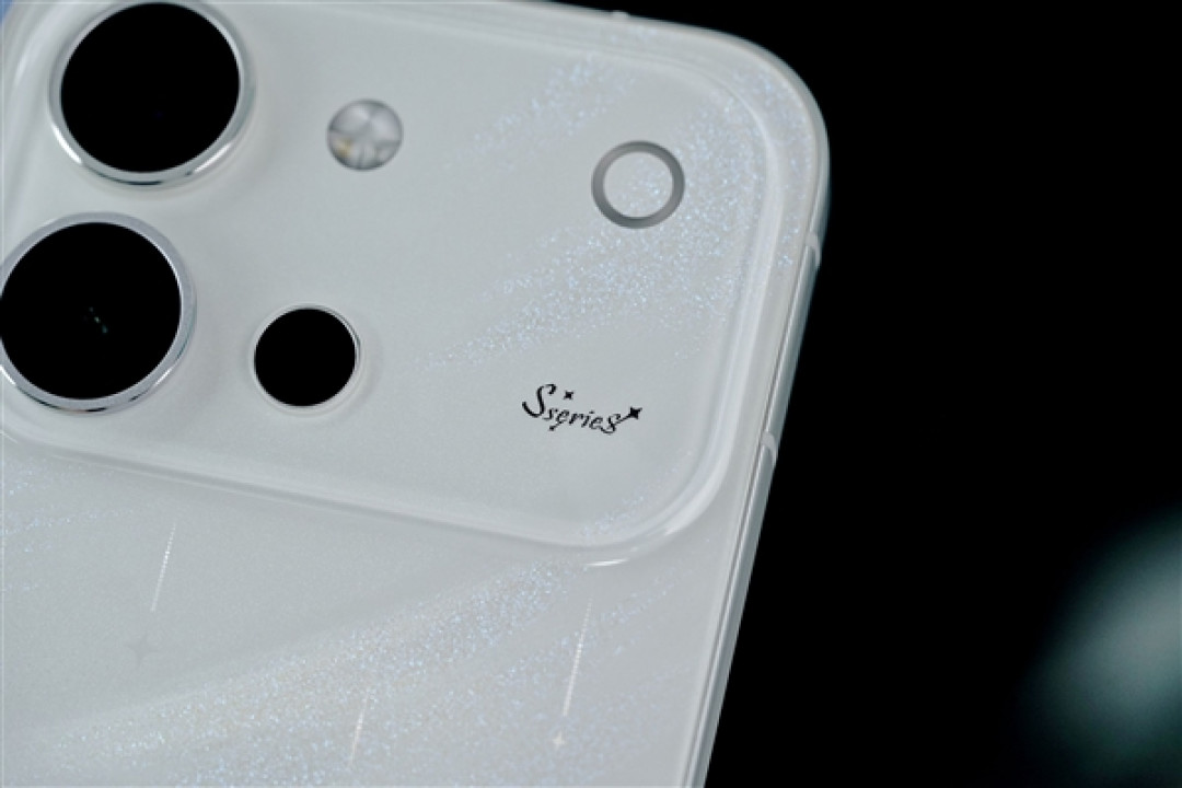 星星海梦幻外观+4K原生实况!vivo S60手机全面评测:一台懂年轻人日常需求的轻旗舰