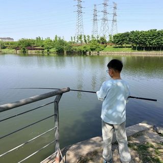 新手选钓箱避坑指南：核心判断维度与场景化选购建议