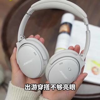索尼WH-XB910N vs BOSE QC45：续航音质舒适度全拆解，哪款更配你的日常？