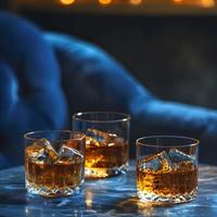 格兰菲迪21年VS蓝牌：送礼选谁？收藏选谁？一文说清