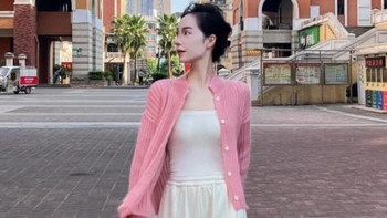 阔腿裤、小黑裤已经过时了，现在流行云朵裤，优雅显瘦，更有气场