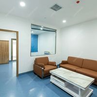 预防前列腺炎，光靠多喝水和少久坐远远不够