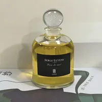 芦丹氏 暗夜玫瑰