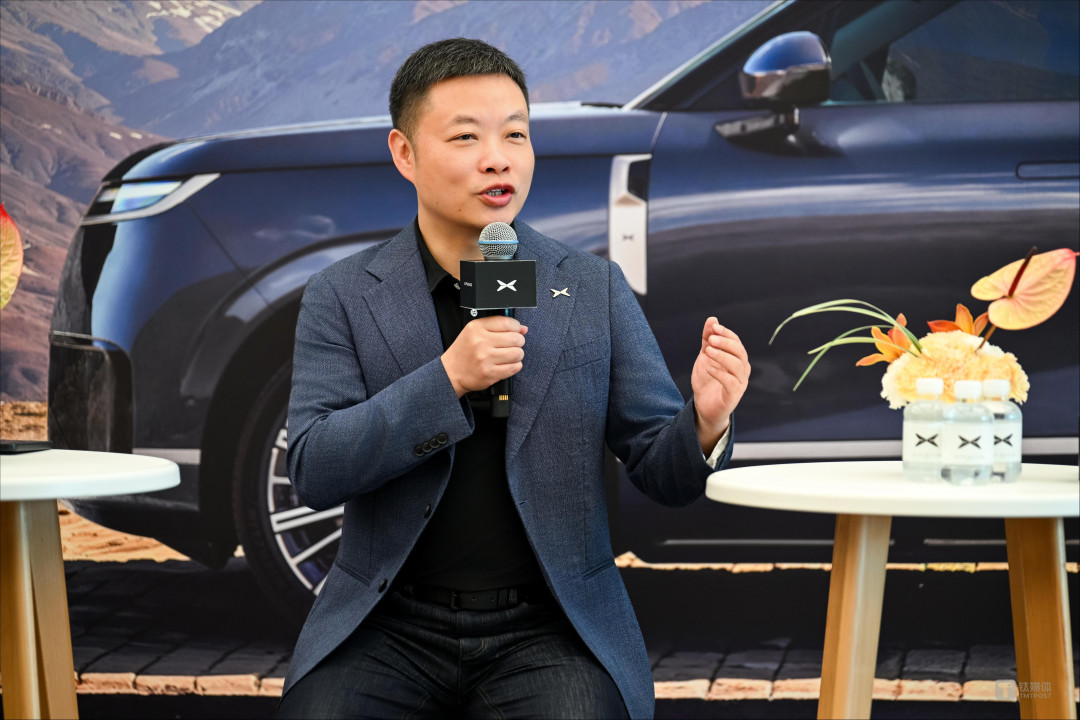 小鹏集团董事长 CEO 何小鹏