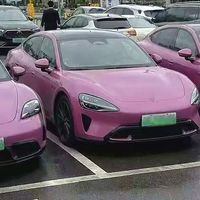 国产车只会“抄袭”豪车？抱歉，这次是面子像，里子赢！