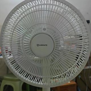 艾美特vs美的风扇怎么选？9档柔风VS七叶轻音，谁更适合你家？