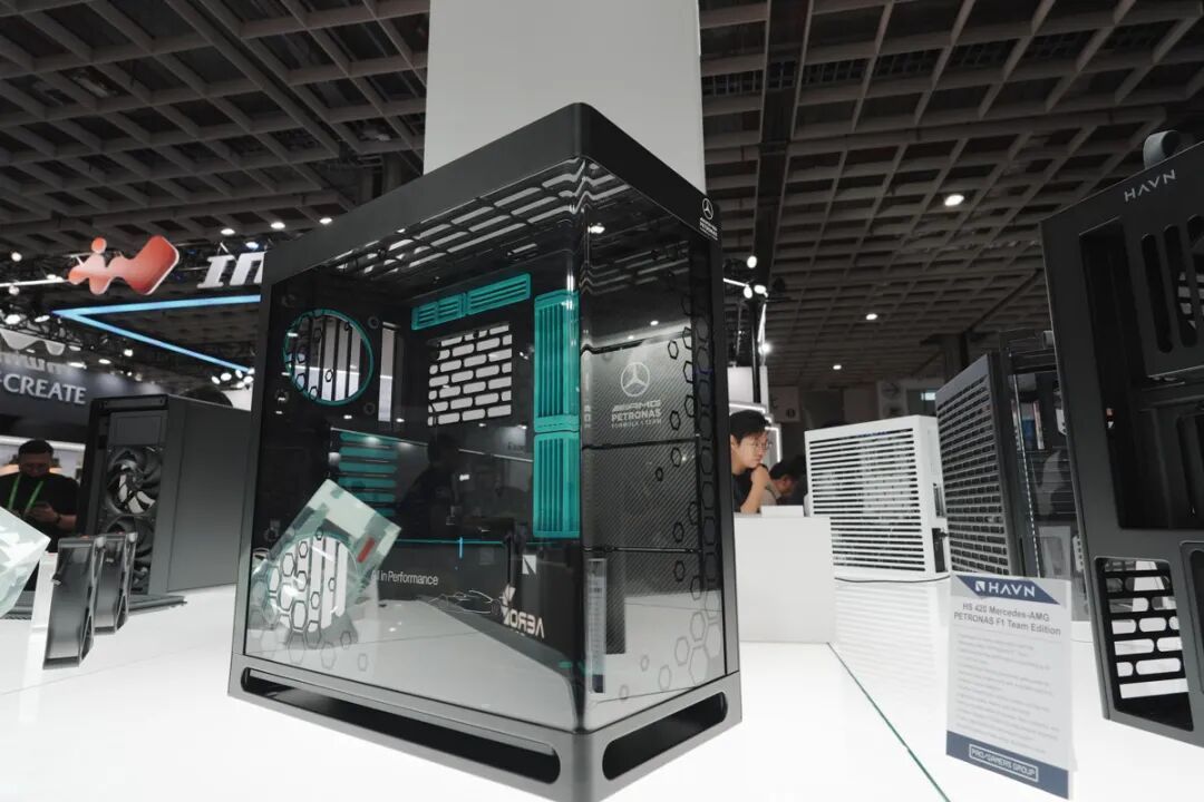 Computex 2026:HAVN展出HS 360系列机箱,以及梅赛德斯AMG车队联名机箱