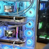 Computex 2026：Tt带来双平台海景房机箱和三折叠屏水冷，还有新磁吸风扇