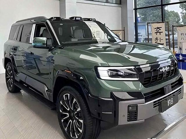 BJ40燃油版VS增程版：谁才是硬派越野的终极答案？