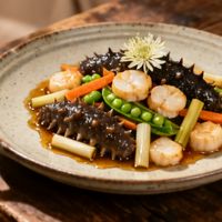 陈宗明鲁菜名店品控争议：高端中餐标准化困局与消费建议