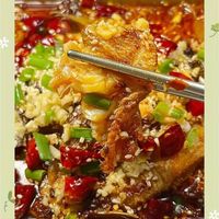 贵阳炭火烤鱼的正确打开方式：看鱼皮、品蘸水、认准老店