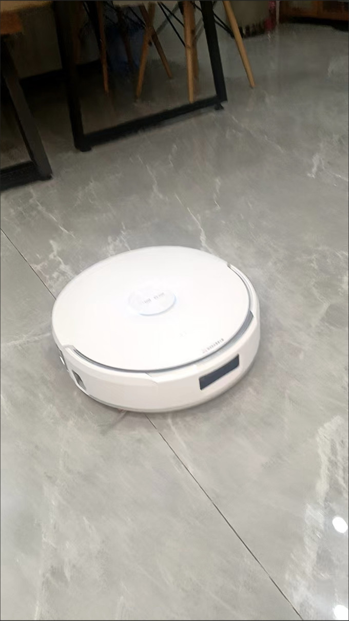 云鲸扫地机器人