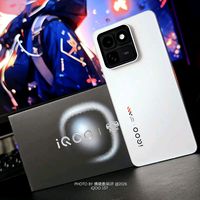 「拂晓开箱」iQOO 15T：