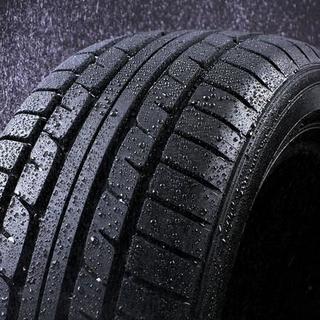 雨季选胎不踩雷！玛吉斯MA656 vs 固特异NCT5深度实测对比