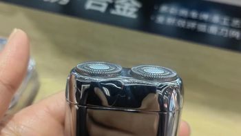 yoose MINI 5 Pro和2.0怎么选？剃须性能、续航、适用人群全对比