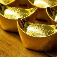 金价跌破千元，金饰为何还卖1300+？