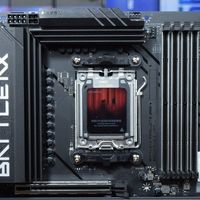 PC硬件与外设 篇零：七彩虹B850M超级黑刃与AMD 锐龙 7 9700X 618装机配置晒单