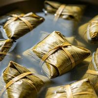 煮粽子为什么需要额外加辅料？