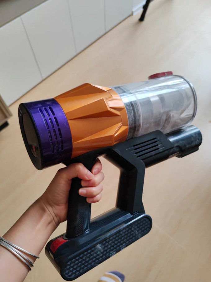 希喂手持式吸尘器