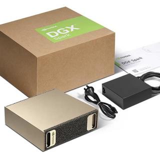 RTX Spark vs M5 Max：谁才是本地大模型时代的真香选择？