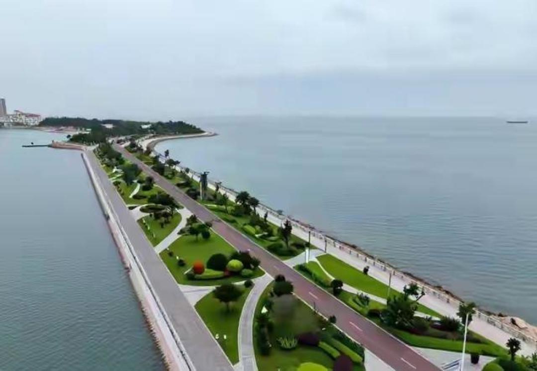 夏天就去Seawalk！沿着海岸线，把浪漫和日落装进口袋