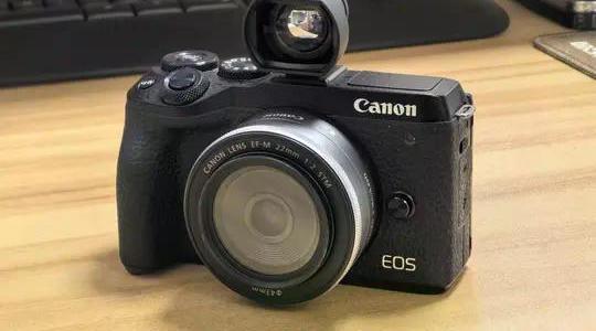 佳能M6 Mark II值不值得买？看完这篇再决定