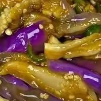 油麦菜茄子青椒养生搭配