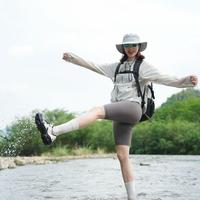 三款热门溯溪鞋实测：防滑排水谁更强？按需求选不踩雷