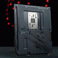 白色主板也能硬核？华擎X870E Taichi White值不值4500元？