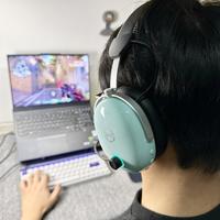 千元FPS耳机怎么选？ROG棱镜2和飓风3实测对比，听声辨位谁更靠谱