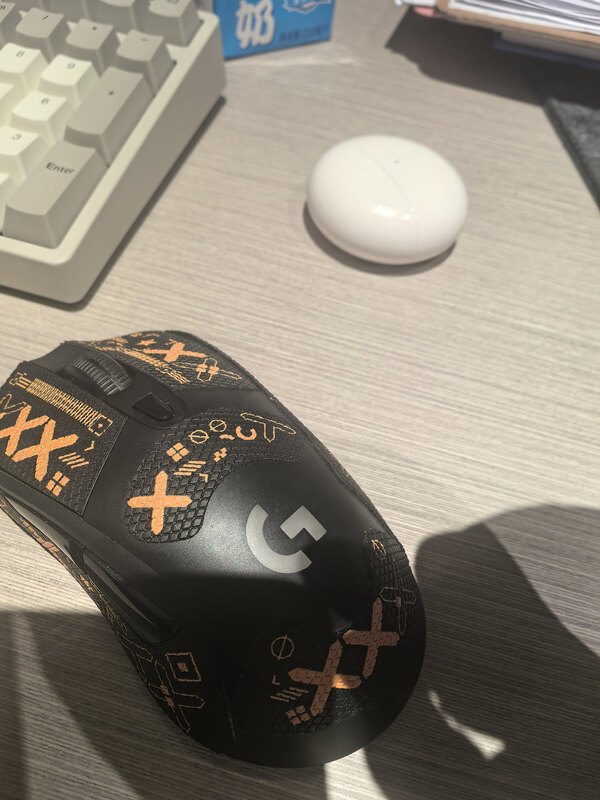 罗技G403 HERO防滑贴体验