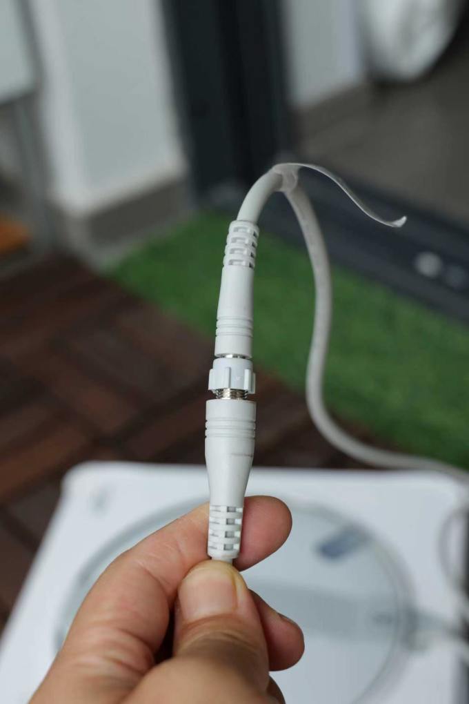 科沃斯擦窗机器人