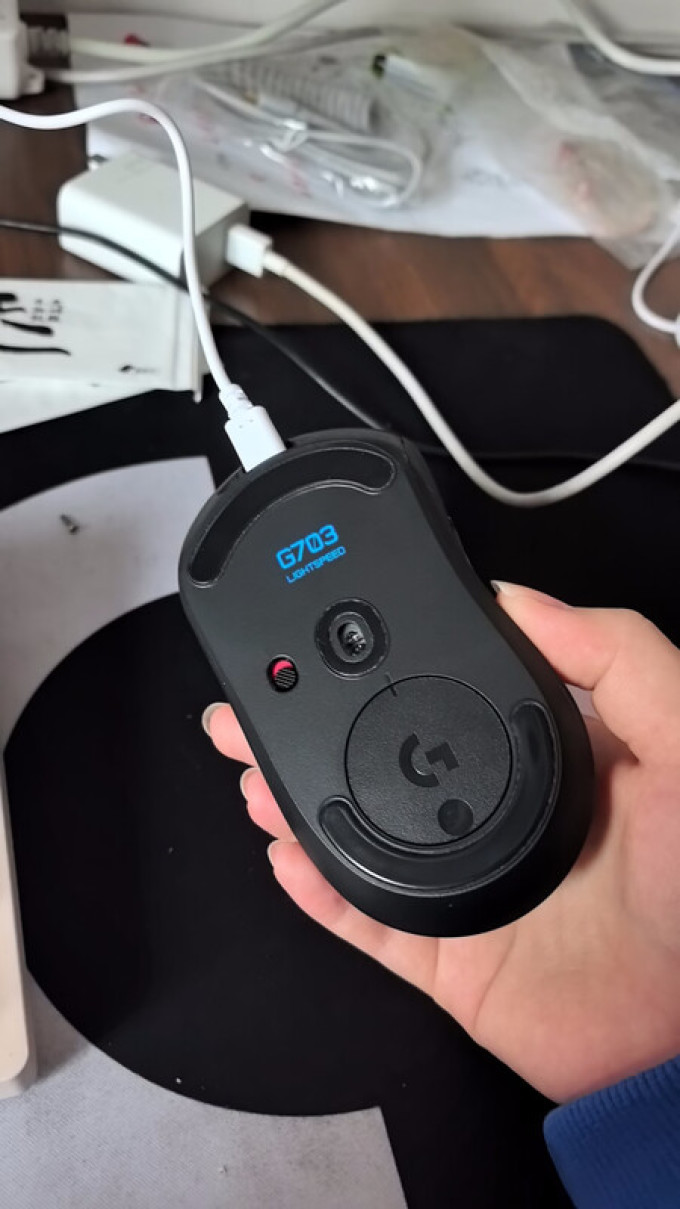 罗技鼠标