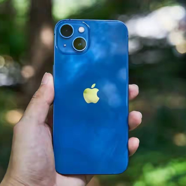 iPhone 13电池健康72%，官方报价699元，该不该花钱更换？