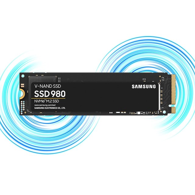 980快但烫，SN570稳如老狗：选SSD别只看速度