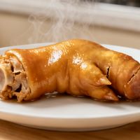 高压锅vs砂锅炖猪蹄：效率与风味如何兼得？