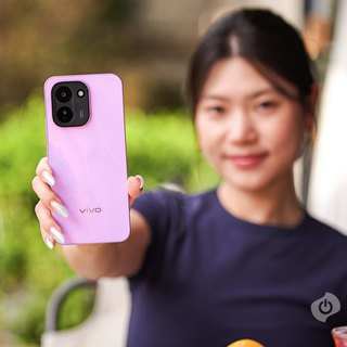 9000mAh续航大战：一加Turbo 6V和vivo Y600 Turbo谁更值得买？