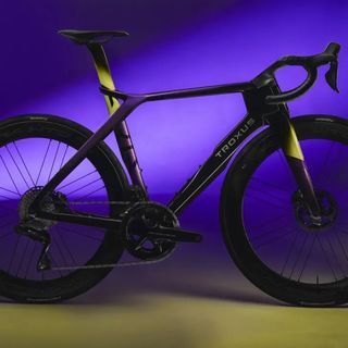 崔克Madone SLR和SL差在哪？万元差价值不值？一文说透怎么选