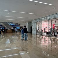 市区免税店真能打6折？LV香奈儿别抱幻想，这三类人才值得买