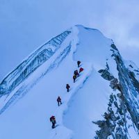 高海拔登山新规落地：审批严、追责狠，这些红线千万别碰