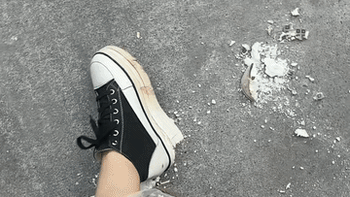 300-600元女鞋避坑指南：百丽斯凯奇谁更值得买？
