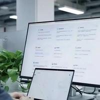 AI记账竟嘲讽用户买寿衣？飞鸭紧急致歉并修复模型