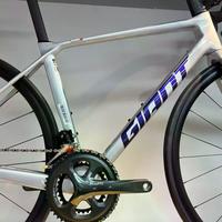 7998元买全碳公路车？捷安特TCR ADV3 vs 美利达斯特拉93深度横评